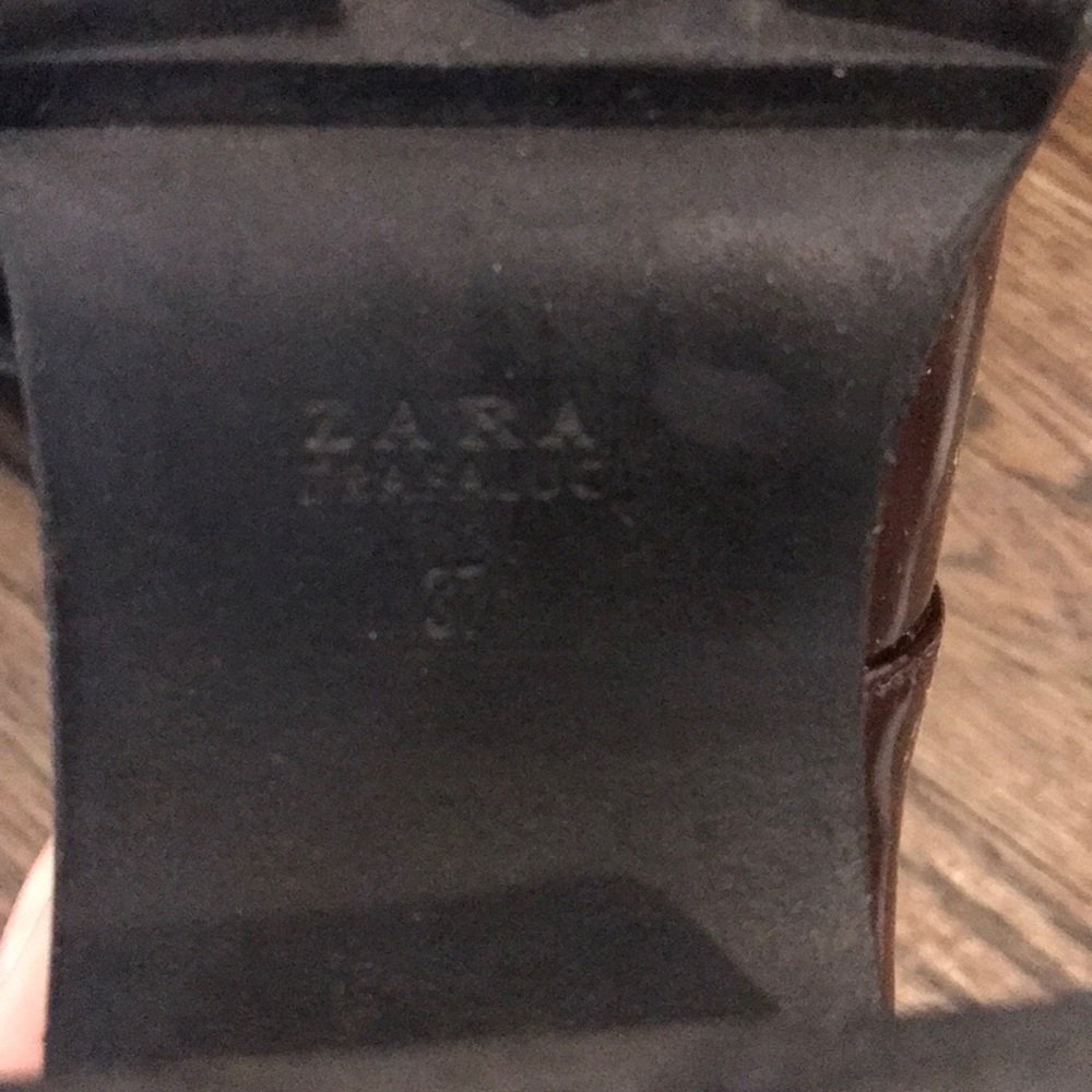 Zara platform - Picture 3 of 3